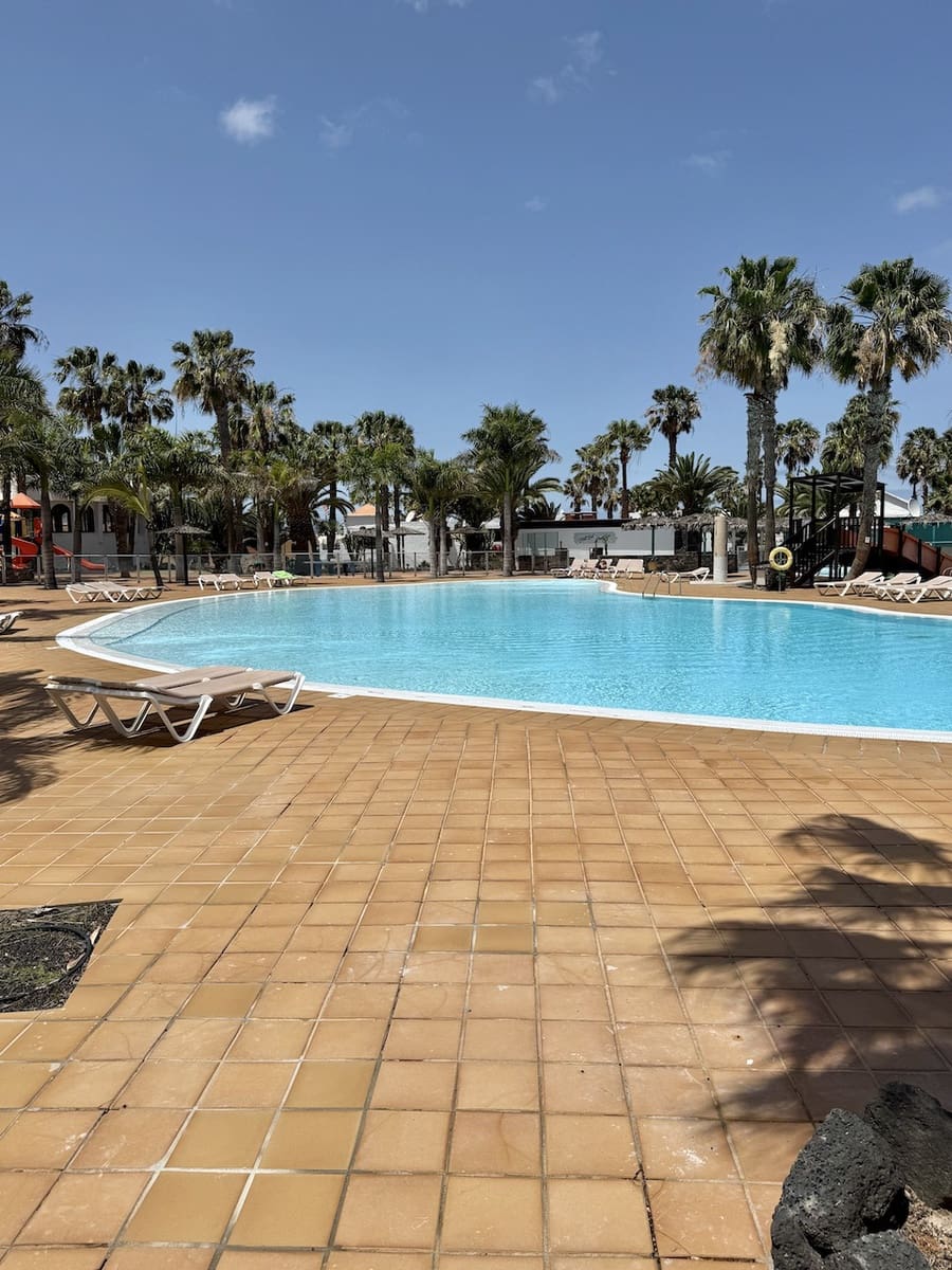 1 soveværelse Lejlighed til salg i Corralejo med swimmingpool garage - € 147.870 (Ref: 8942608)