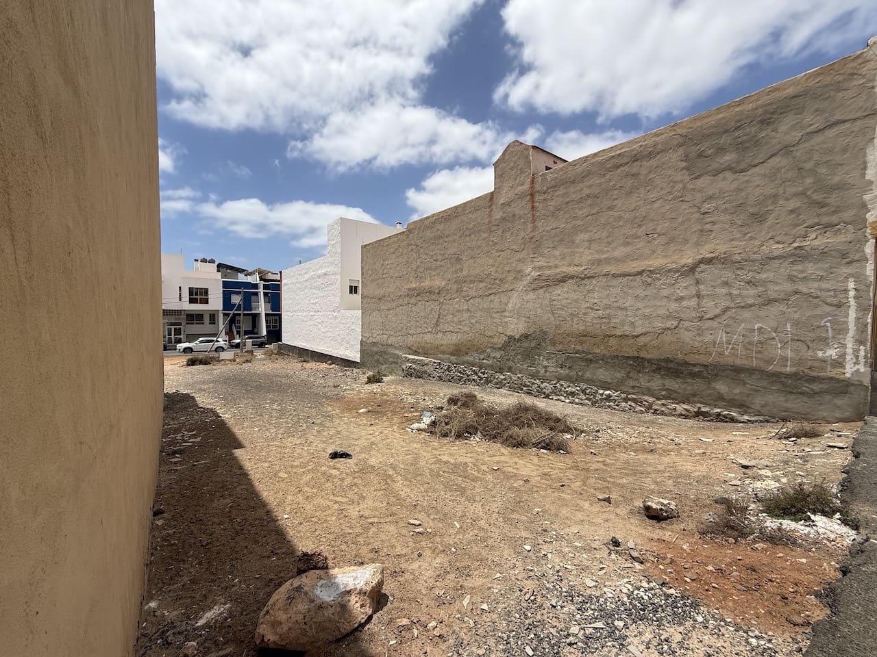 Grunde uden byggetilladelser til salg i Puerto del Rosario - € 195.000 (Ref: 9113472)