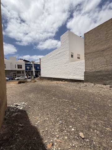 Terre non Aménagée à vendre à Puerto del Rosario - 168 000 € (Ref: 9113472)