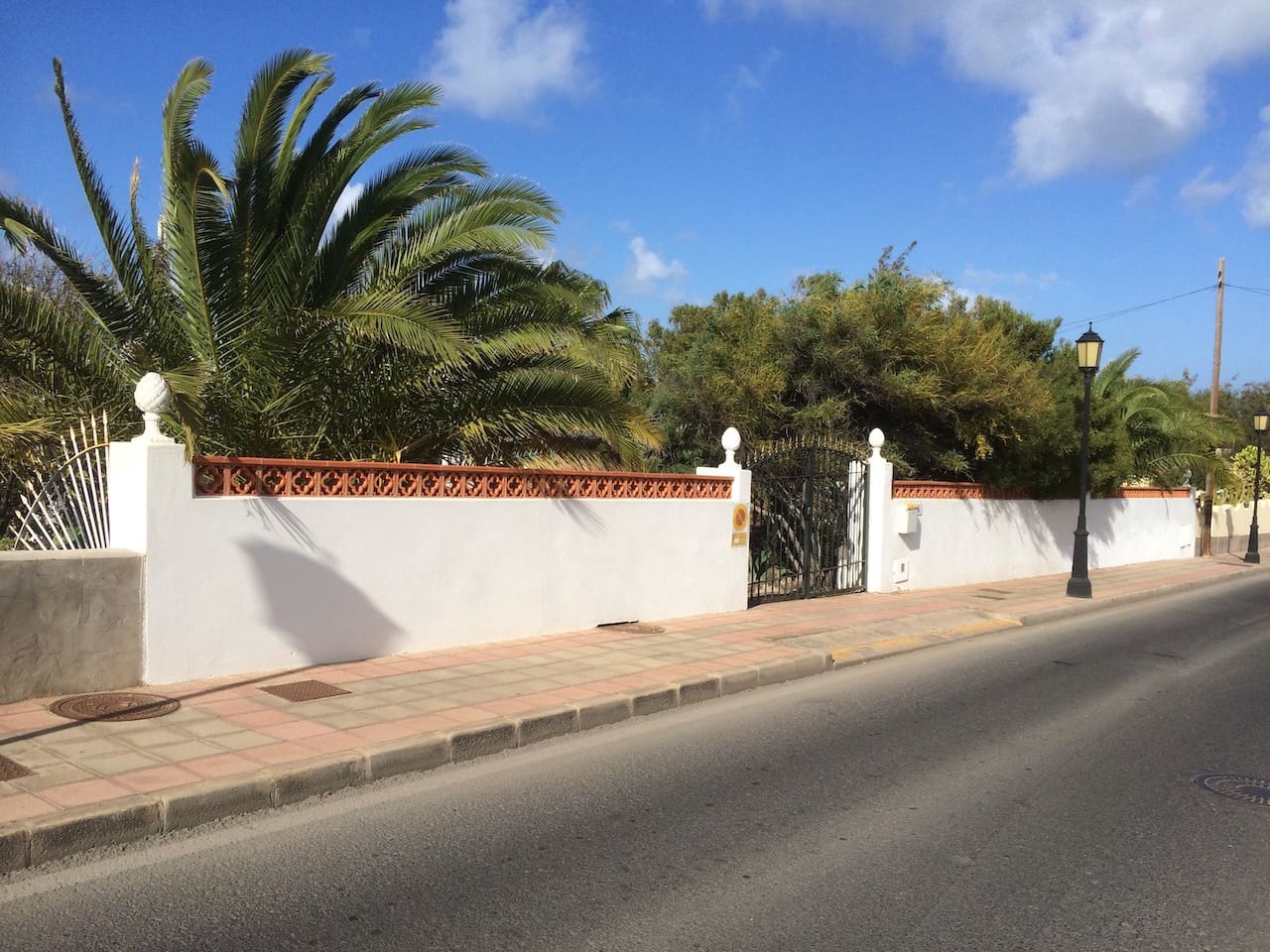 2 soveværelse Villa til salg i Corralejo med garage - € 680.000 (Ref: 9298734)