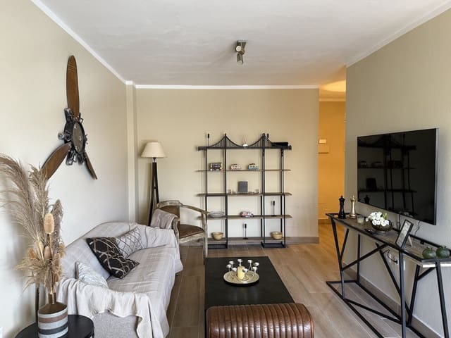 2 soveværelse Lejlighed til salg i Corralejo, La Oliva - € 260.000 (Ref: 9301909)