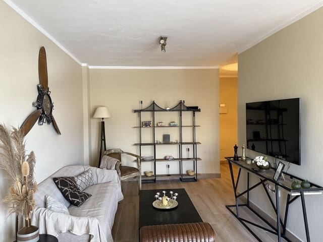 2 soveværelse Lejlighed til salg i Corralejo, La Oliva - € 260.000 (Ref: 9301909)