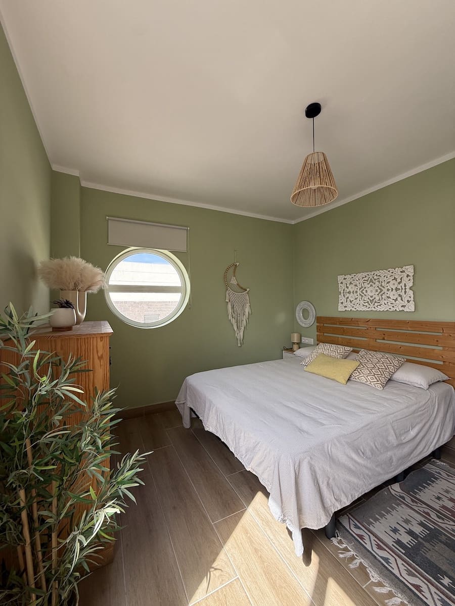 2 sovrum Lägenhet till salu i Corralejo - 260 000 € (Ref: 9301909)