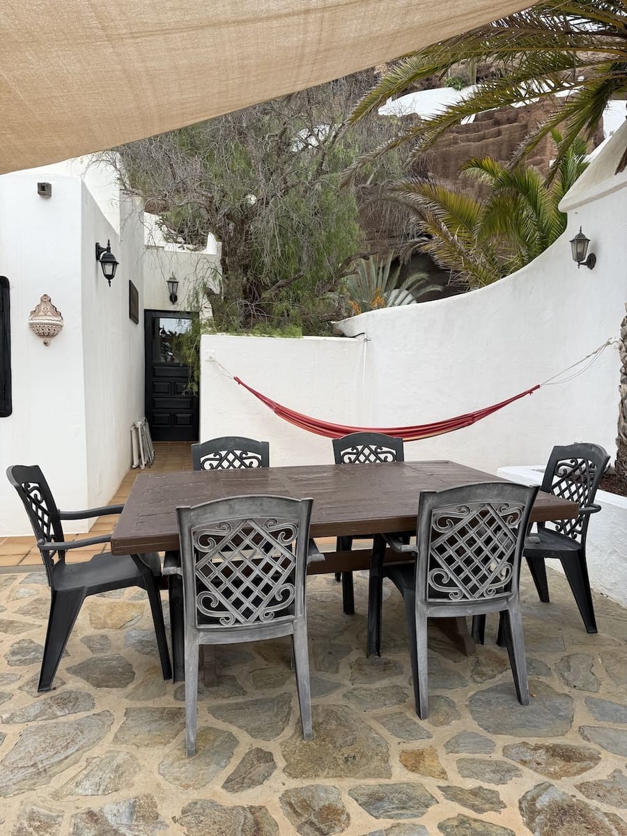 4 bedroom Villa for sale in Nazaret with garage - € 690,000 (Ref: 9311423)