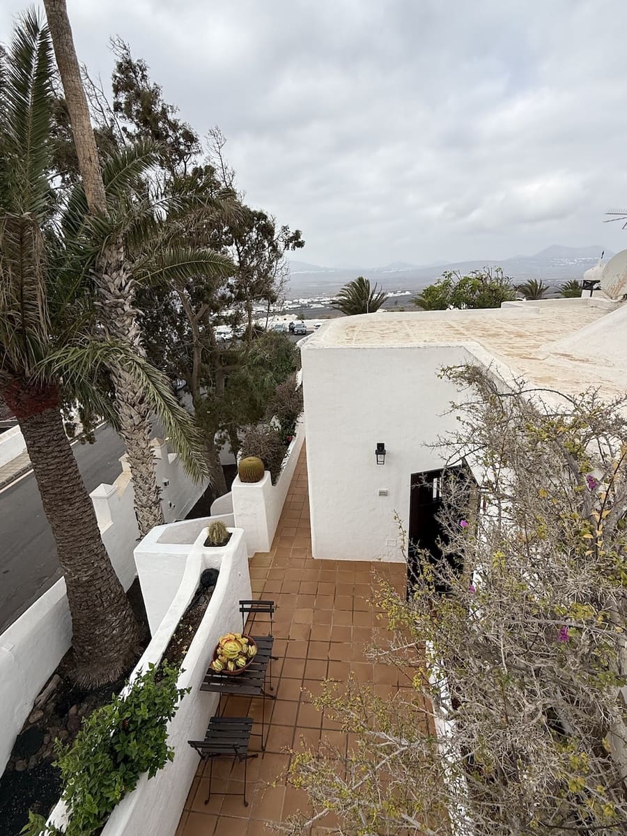 4 bedroom Villa for sale in Nazaret with garage - € 690,000 (Ref: 9311423)