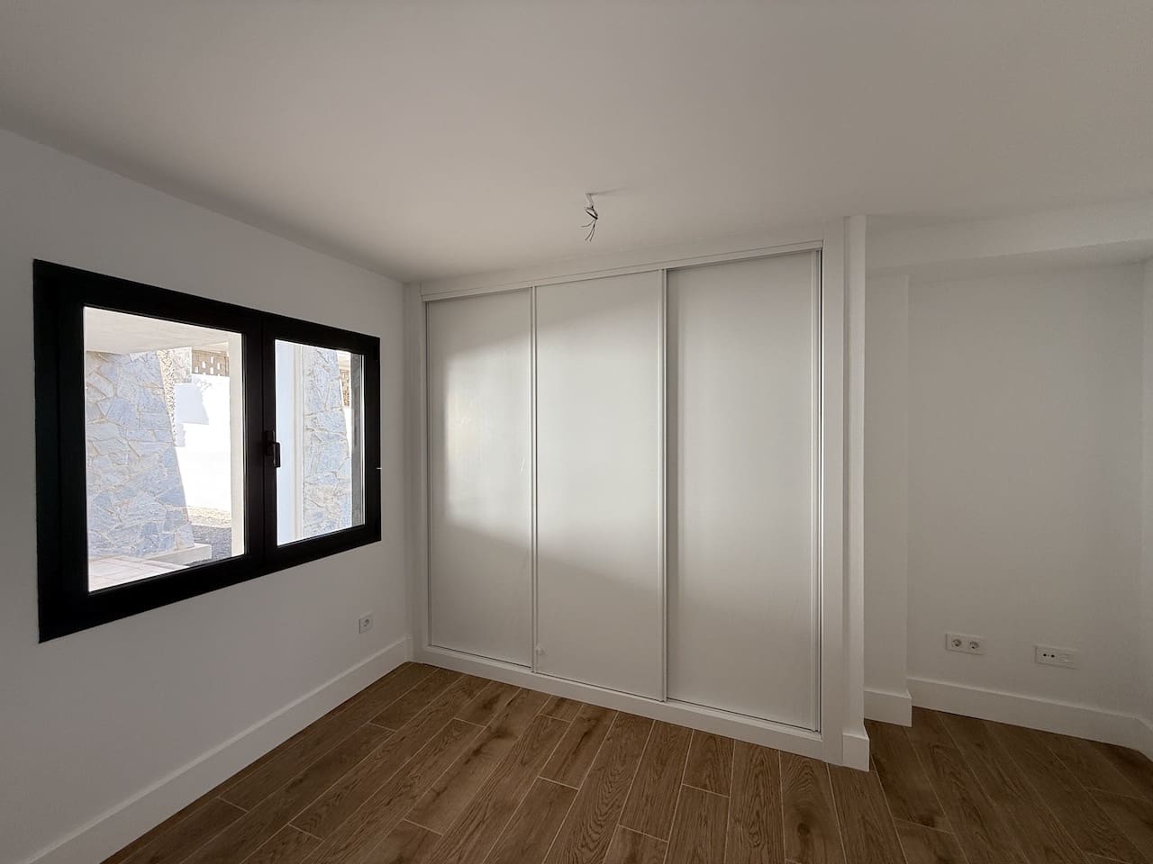 3 Zimmer Apartment zu verkaufen in Corralejo mit Garage - 345.000 € (Ref: 9340537)