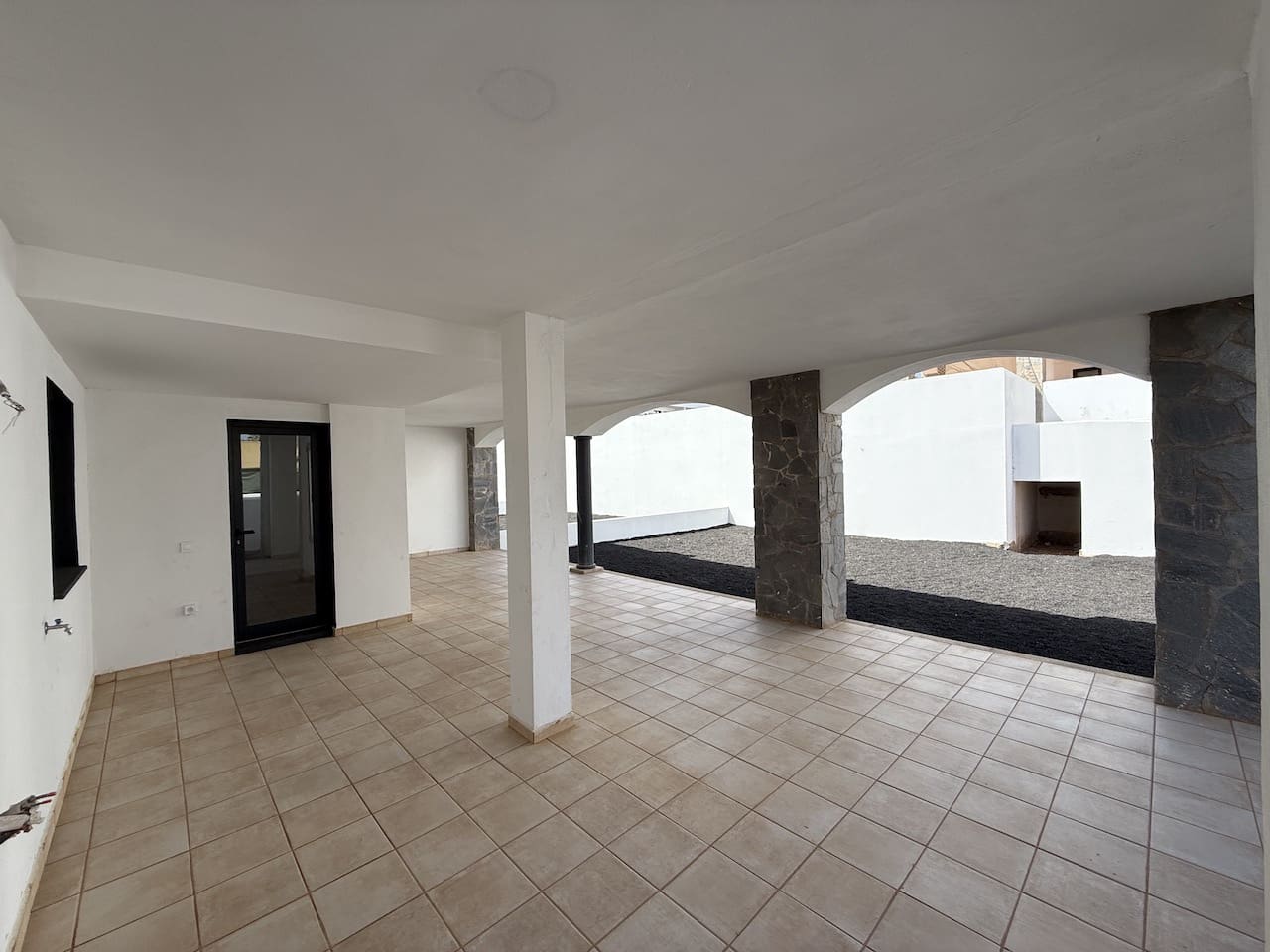 3 Zimmer Apartment zu verkaufen in Corralejo mit Garage - 345.000 € (Ref: 9340537)