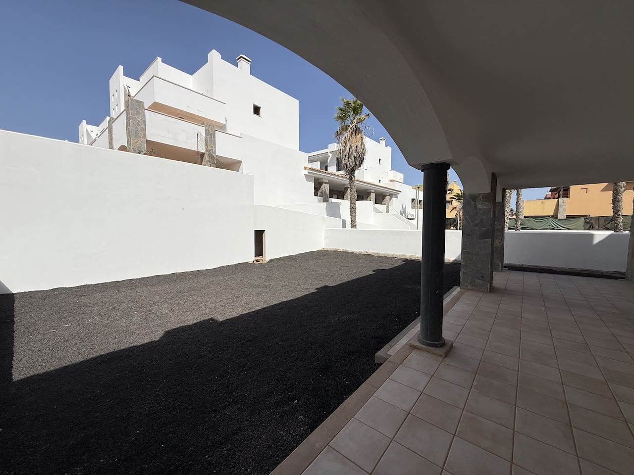 3 Zimmer Apartment zu verkaufen in Corralejo mit Garage - 345.000 € (Ref: 9340537)