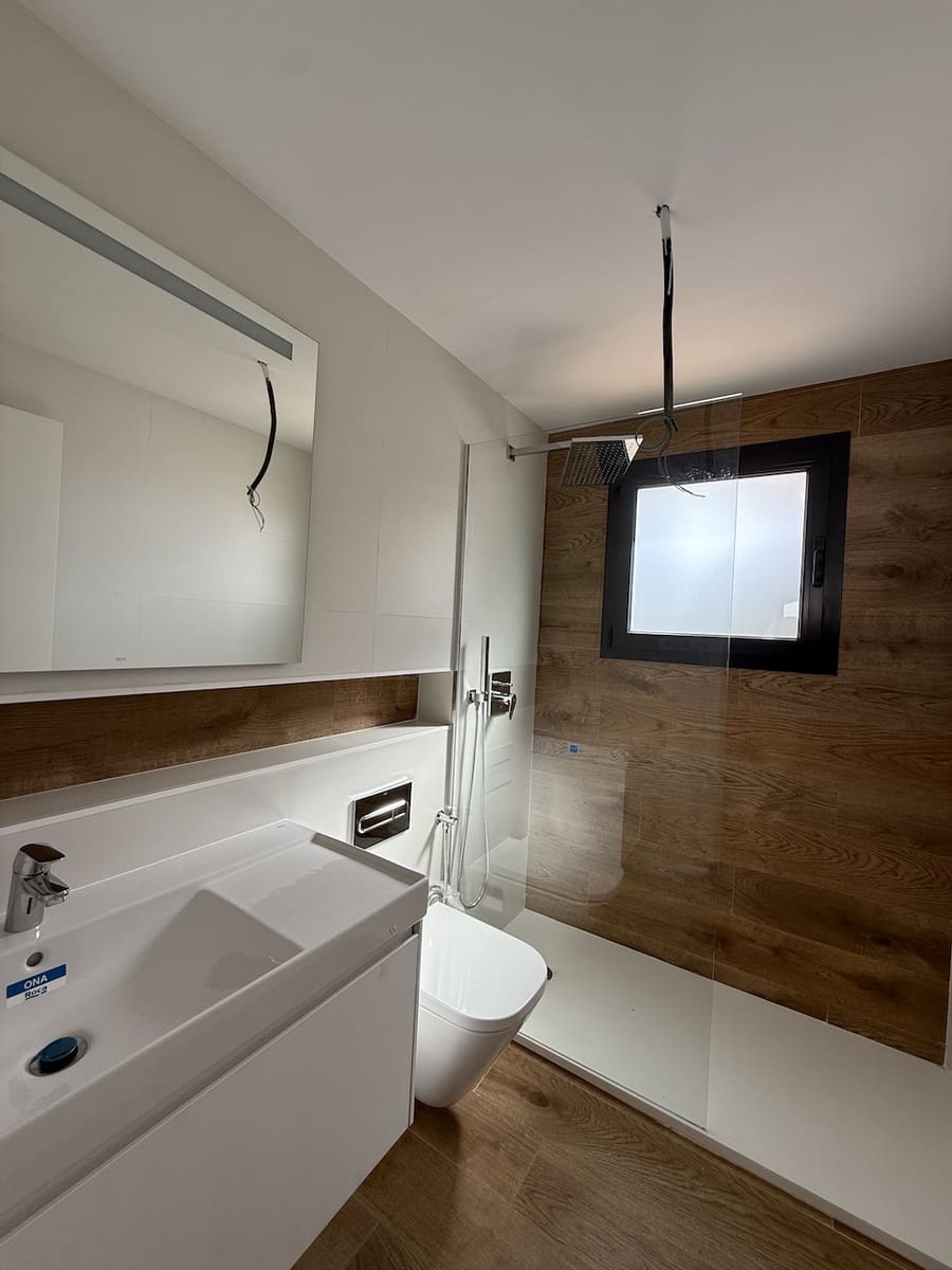 3 Zimmer Apartment zu verkaufen in Corralejo mit Garage - 345.000 € (Ref: 9340537)