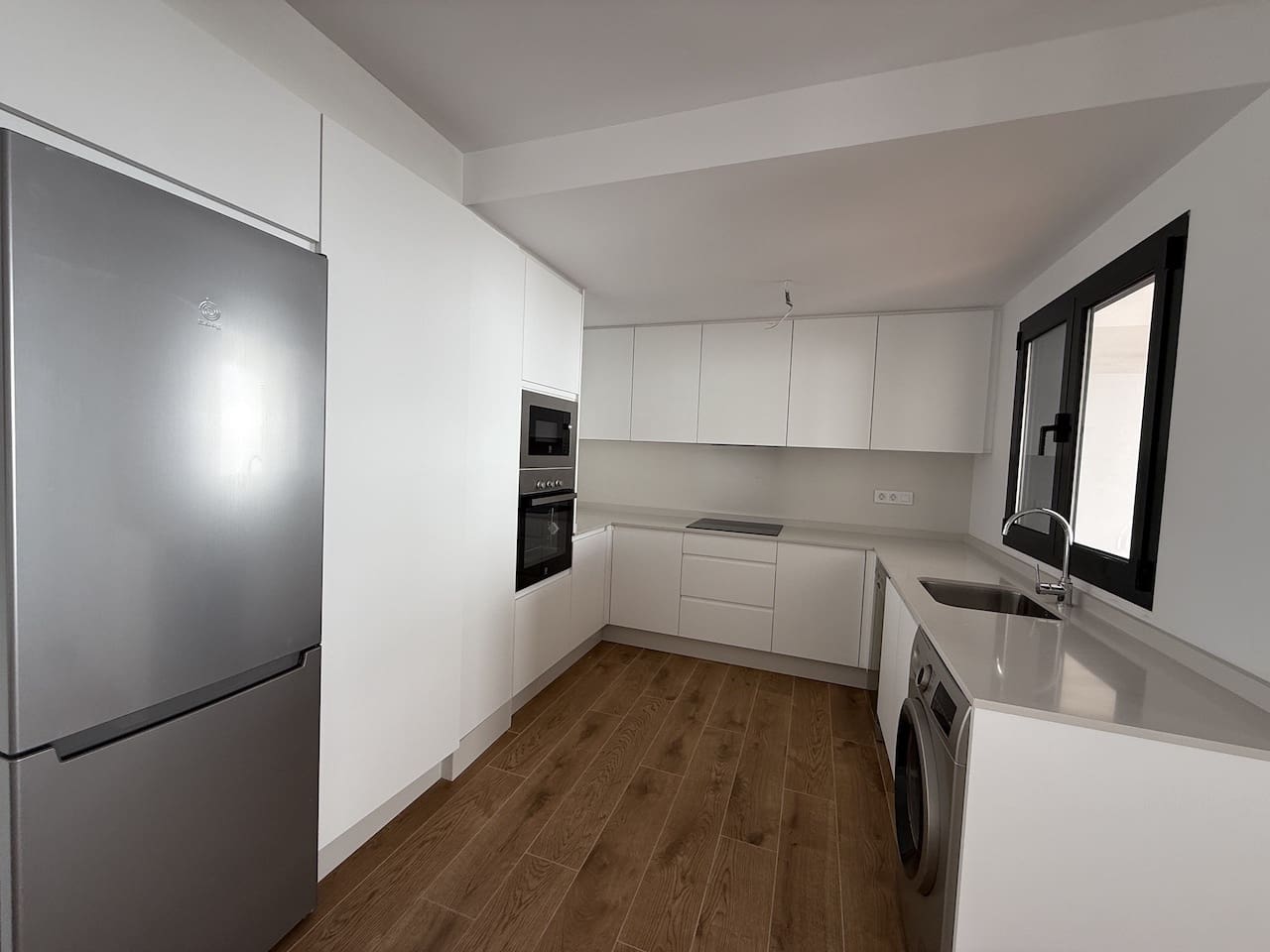 3 slaapkamer Appartement te koop in Corralejo met garage - € 345.000 (Ref: 9340538)