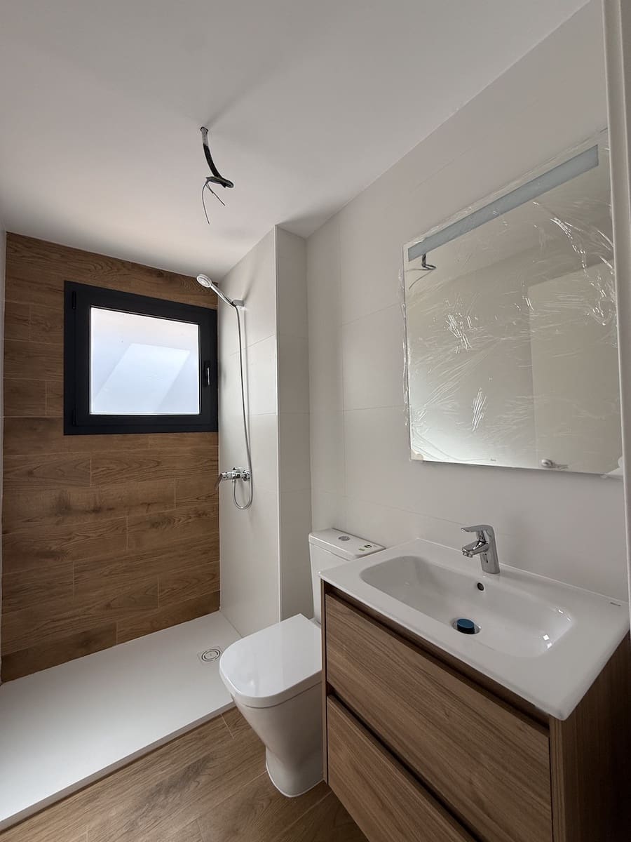 3 slaapkamer Appartement te koop in Corralejo met garage - € 345.000 (Ref: 9340538)