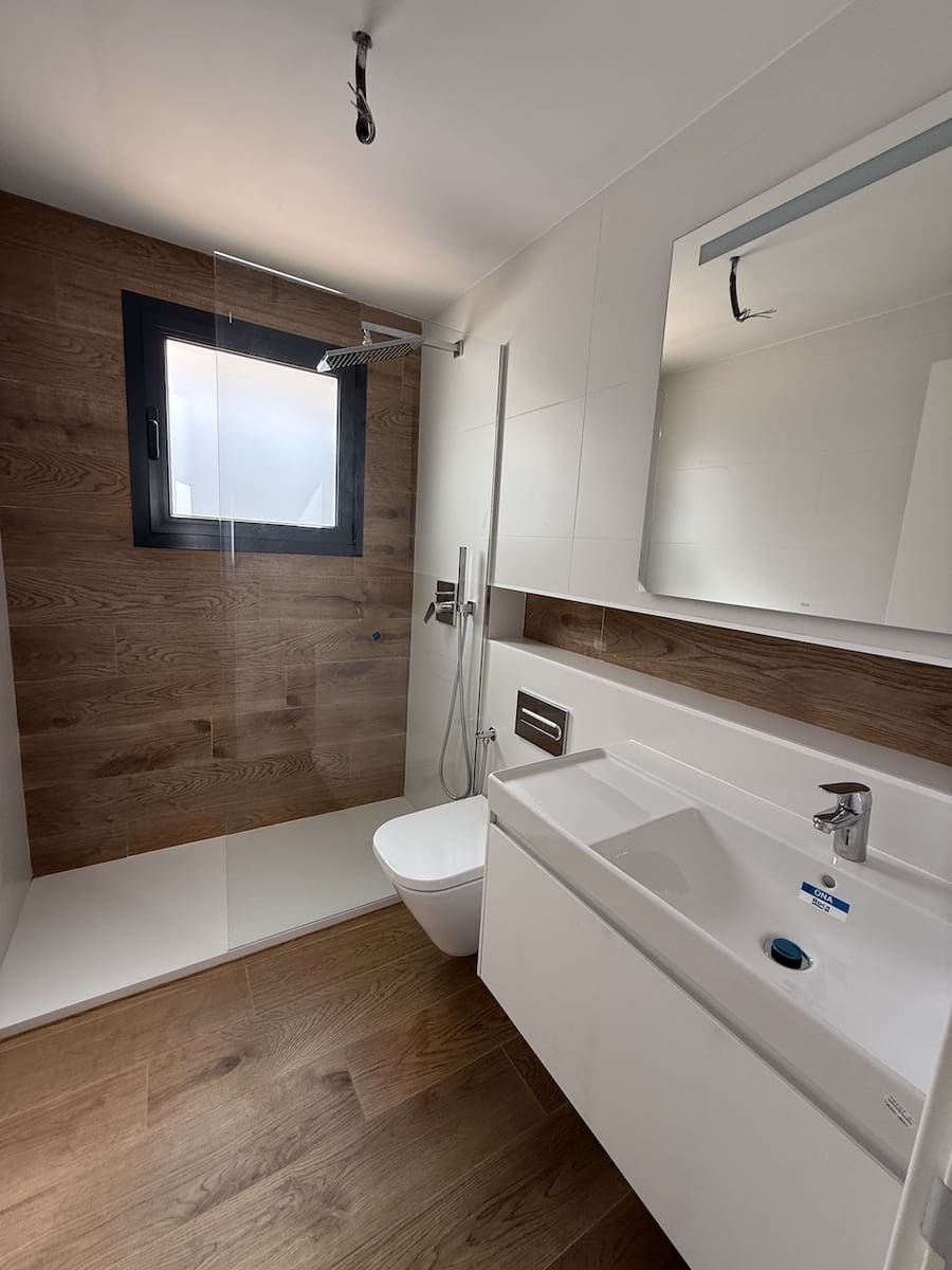 3 slaapkamer Appartement te koop in Corralejo met garage - € 345.000 (Ref: 9340538)