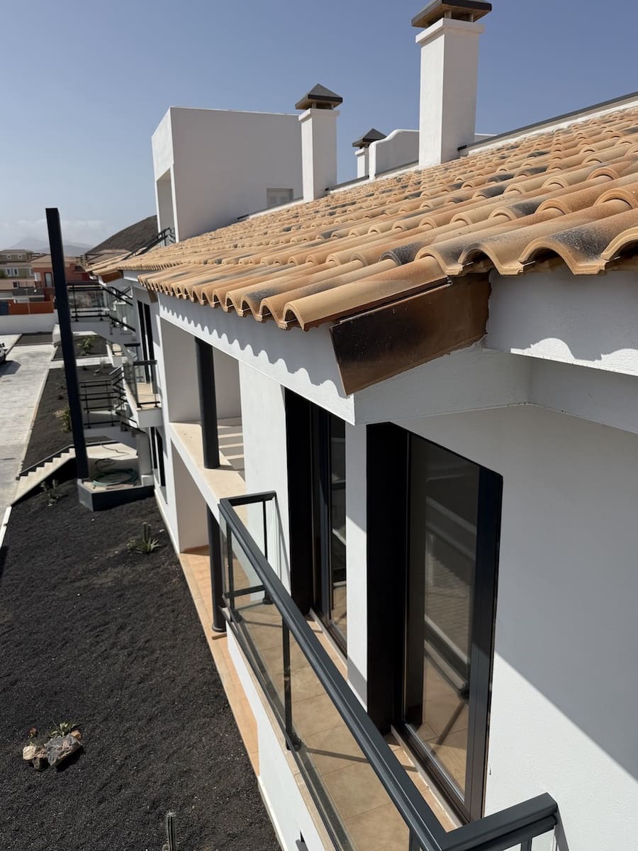 3 slaapkamer Appartement te koop in Corralejo met garage - € 360.000 (Ref: 9340539)