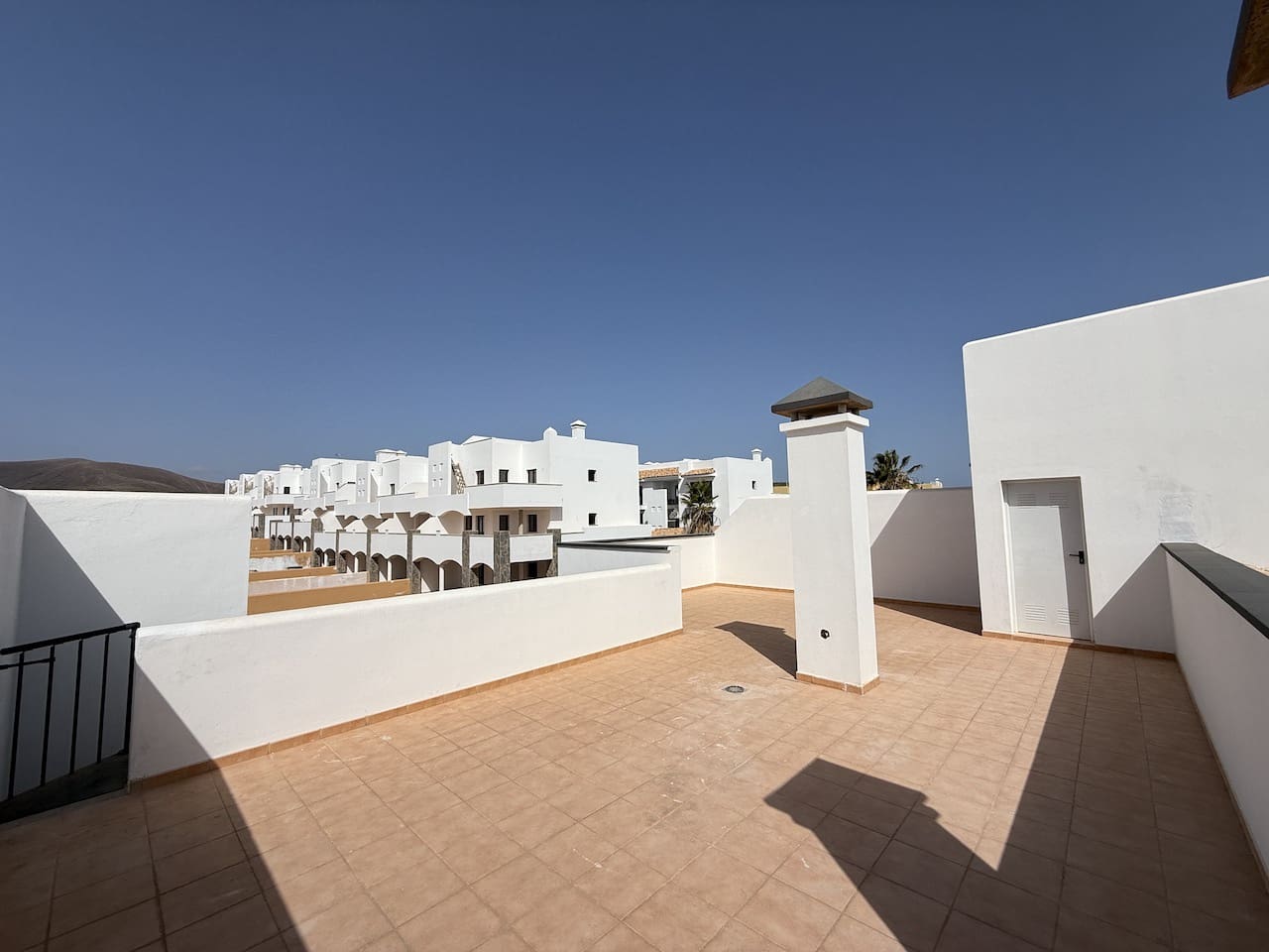 3 slaapkamer Appartement te koop in Corralejo met garage - € 360.000 (Ref: 9340539)