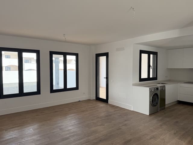 2 chambre Appartement à vendre à Corralejo, La Oliva avec piscine garage - 249 000 € (Ref: 9348775)