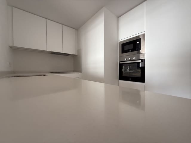 2 chambre Appartement à vendre à Corralejo, La Oliva avec piscine garage - 249 000 € (Ref: 9348775)