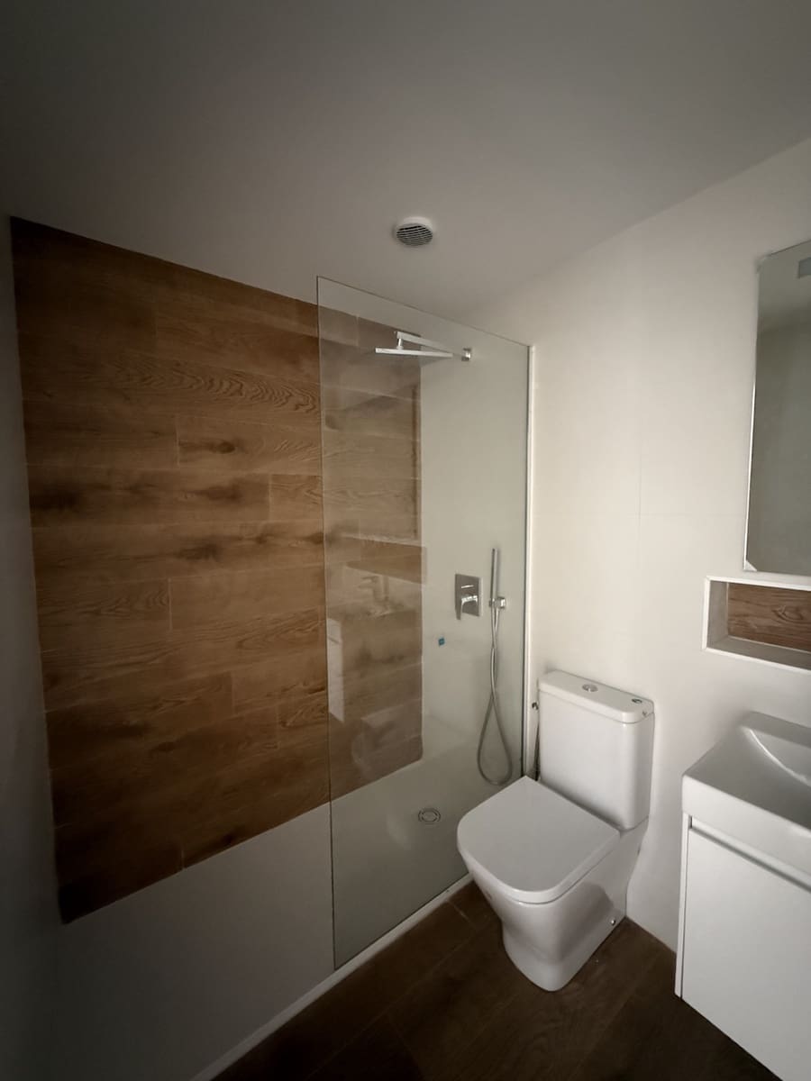 2 sovrum Lägenhet till salu i Corralejo med pool garage - 249 000 € (Ref: 9348775)