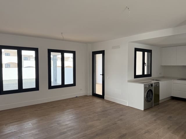 2 soveværelse Lejlighed til salg i Corralejo, La Oliva med swimmingpool garage - € 269.000 (Ref: 9348775)