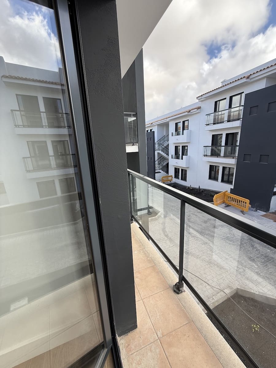 2 sovrum Lägenhet till salu i Corralejo med pool garage - 255 000 € (Ref: 9348776)