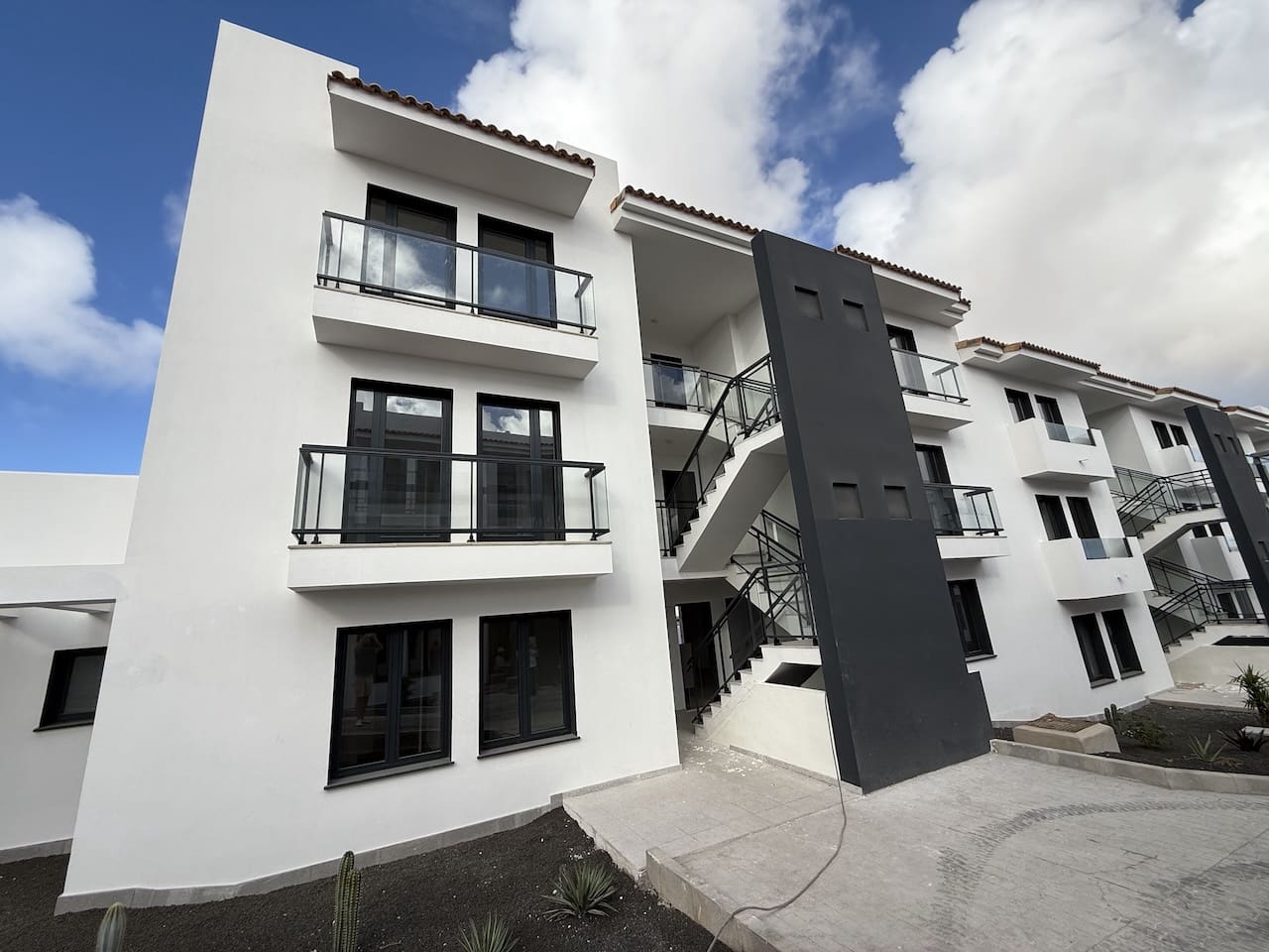 2 sovrum Lägenhet till salu i Corralejo med pool garage - 255 000 € (Ref: 9348776)