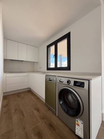 2 sovrum Lägenhet till salu i Corralejo, La Oliva med pool garage - 269 000 € (Ref: 9348776)