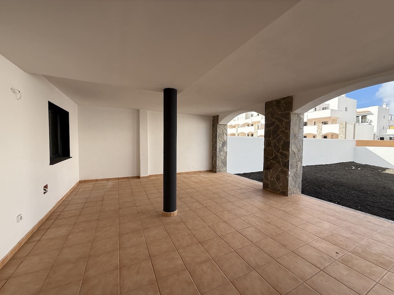 3 soverom Leilighet til salgs i Corralejo med svømmebasseng garasje - € 335 000 (Ref: 9348777)