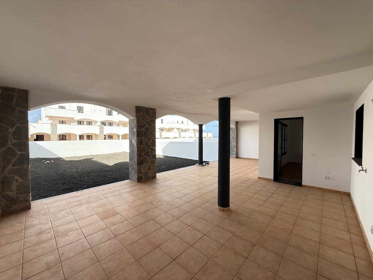 3 bedroom Apartment for sale in Corralejo with pool garage - € 335,000 (Ref: 9348777)