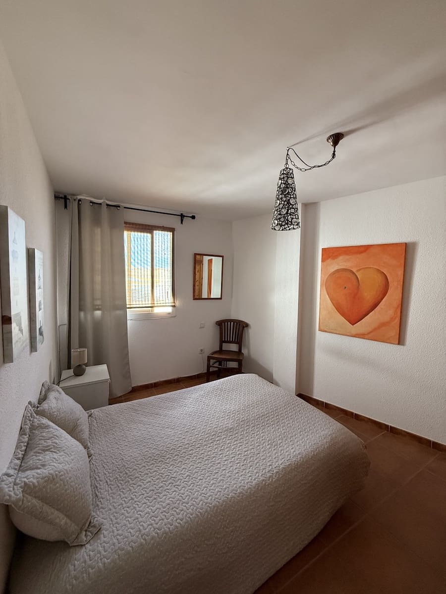 2 sovrum Lägenhet till salu i Corralejo - 320 000 € (Ref: 9360992)