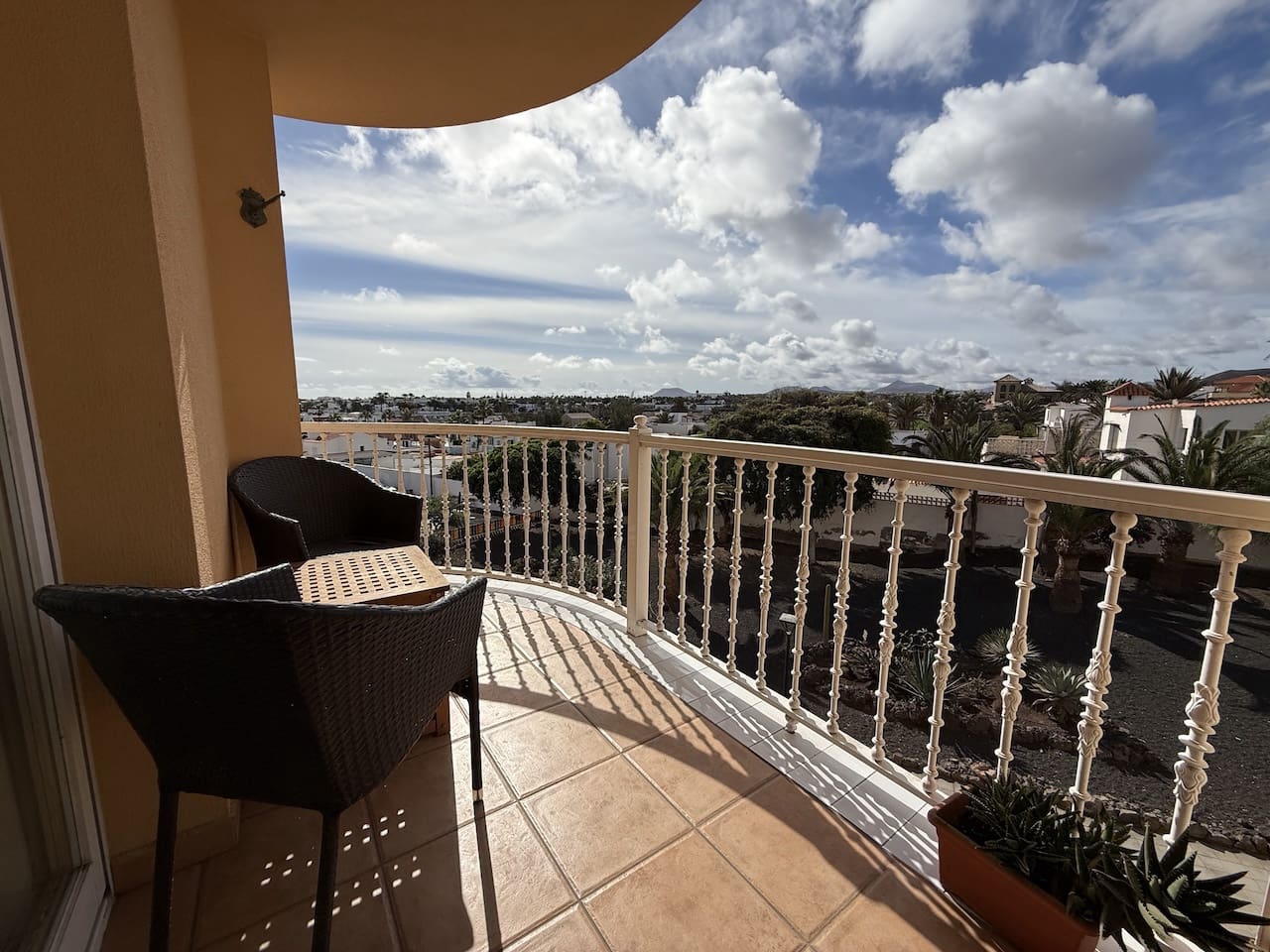 2 sovrum Lägenhet till salu i Corralejo - 320 000 € (Ref: 9360992)