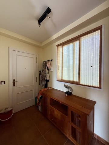 2 soveværelse Lejlighed til salg i Corralejo, La Oliva med garage - € 320.000 (Ref: 9360992)