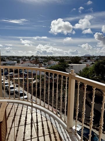 2 soveværelse Lejlighed til salg i Corralejo, La Oliva med garage - € 320.000 (Ref: 9360992)