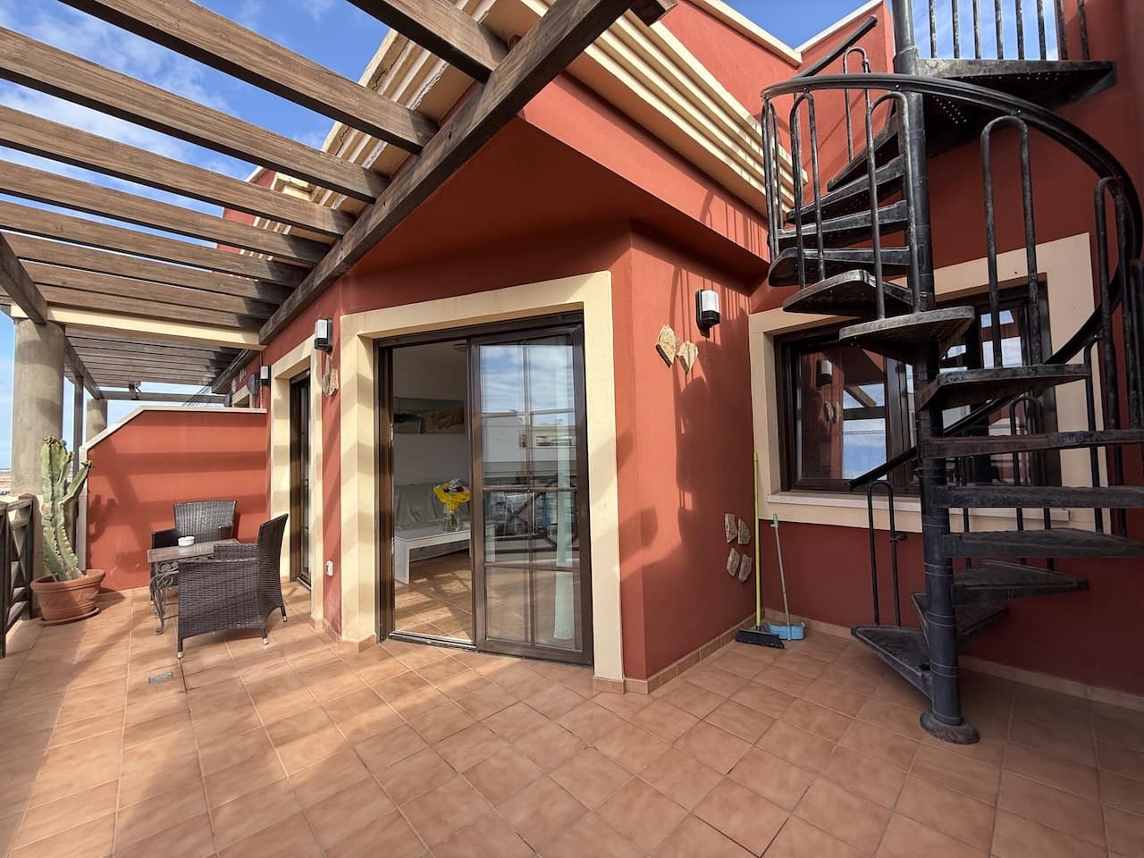 2 Zimmer Apartment zu verkaufen in El Cotillo mit Garage - 320.000 € (Ref: 9444645)