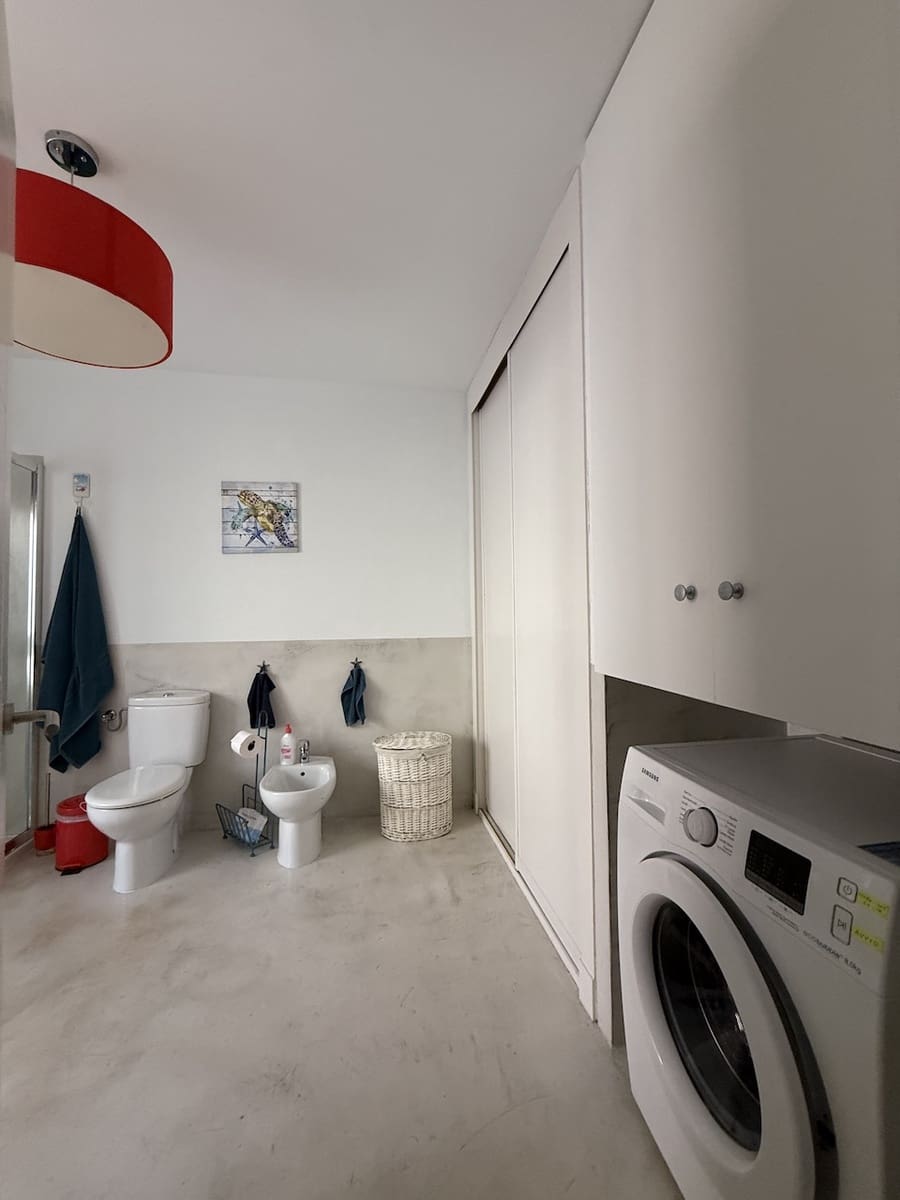 1 bedroom Apartment for sale in Corralejo with pool garage - € 285,000 (Ref: 9487923)