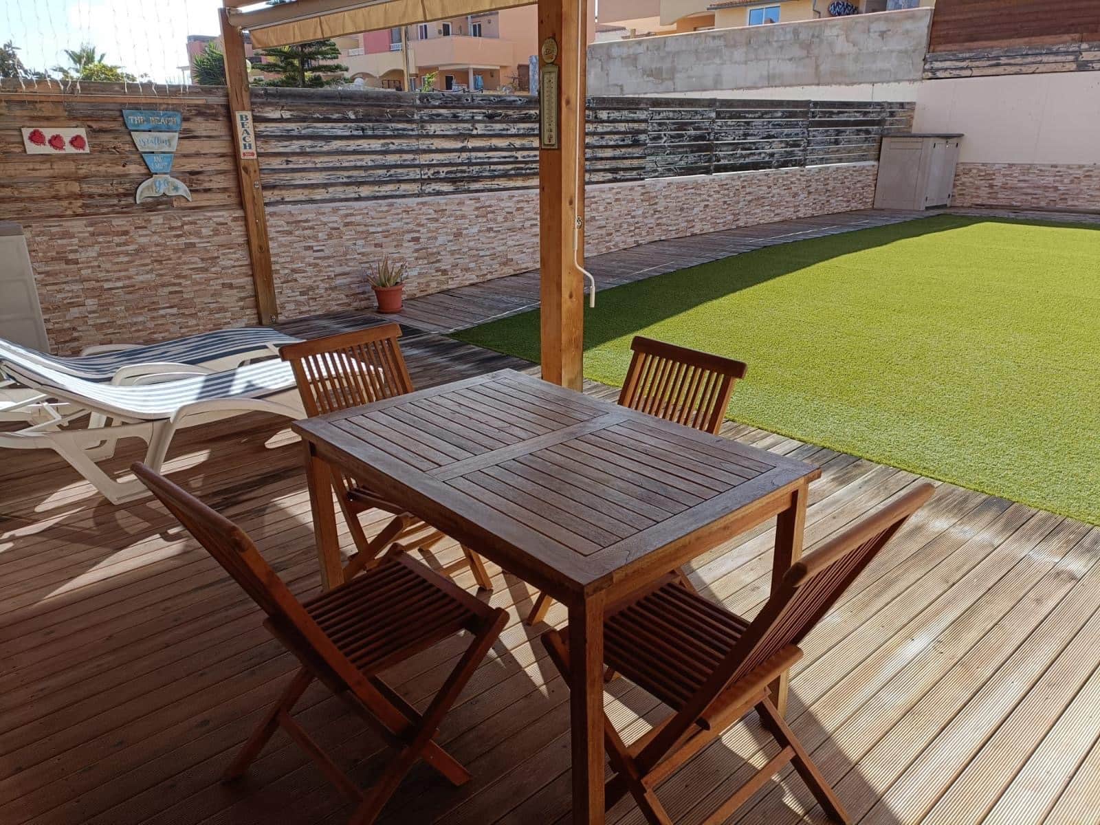 2 slaapkamer Appartement te koop in Corralejo met zwembad garage - € 285.000 (Ref: 9487923)