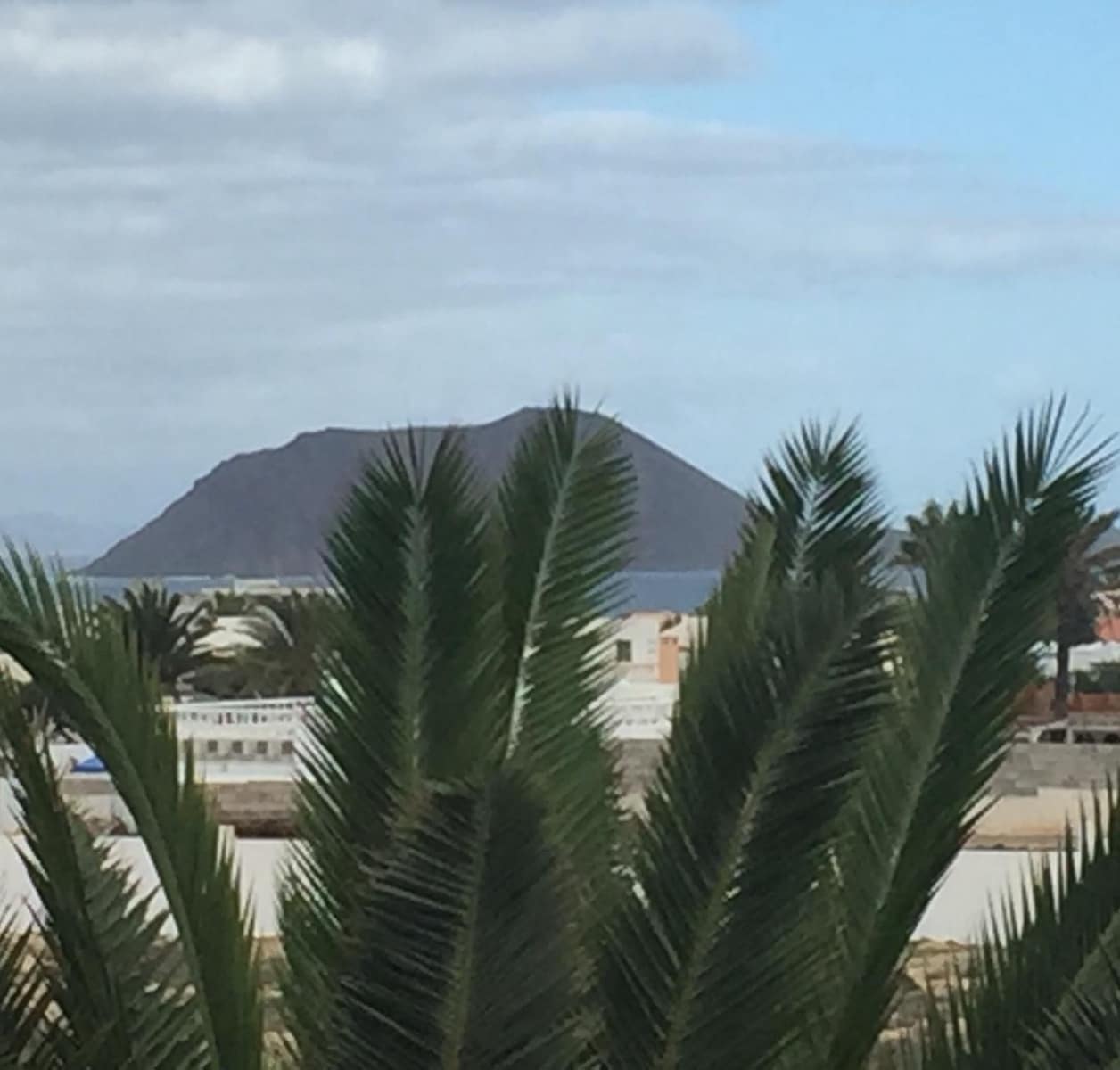 1 bedroom Apartment for sale in Corralejo with pool - € 210,000 (Ref: 9487924)