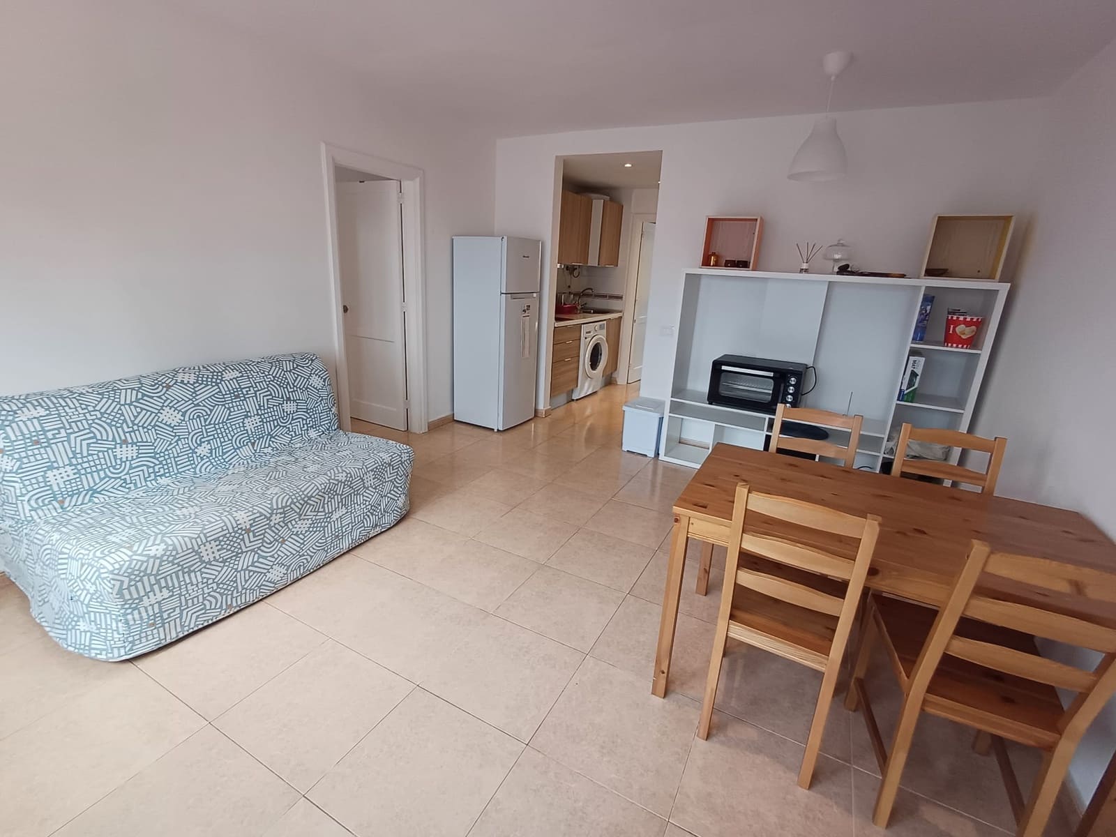 2 bedroom Apartment for sale in Corralejo with pool garage - € 205,000 (Ref: 9500273)