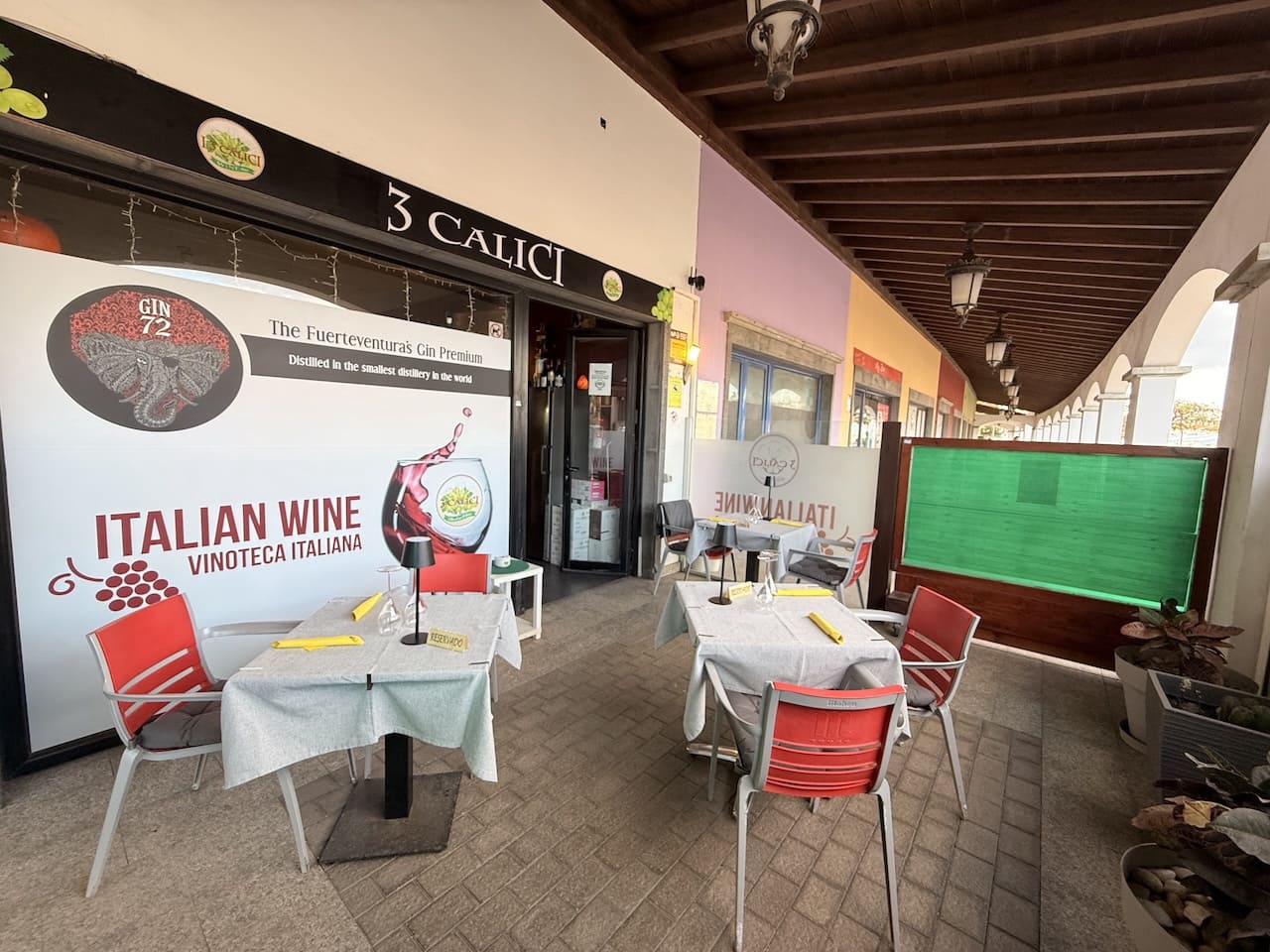 Erhverv til salg i Corralejo med garage - € 175.000 (Ref: 9500707)