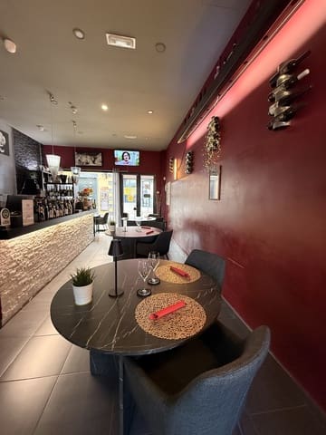 Erhverv til salg i Corralejo, La Oliva med garage - € 175.000 (Ref: 9500707)