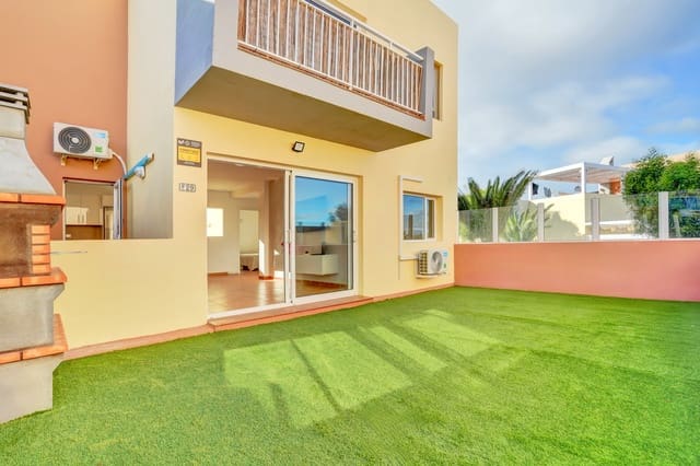 2 Zimmer Apartment zu verkaufen in Corralejo, La Oliva mit Pool - 248.000 € (Ref: 9535228)