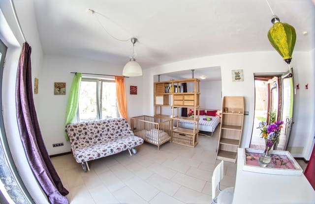 6 slaapkamer Villa te koop in Lajares, La Oliva met zwembad garage - € 2.100.000 (Ref: 9542416)