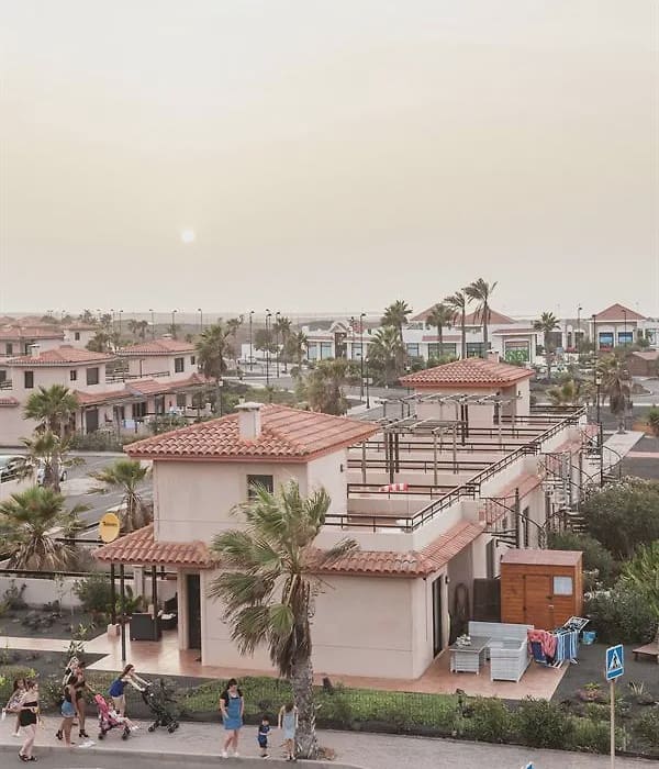 1 bedroom Bungalow for sale in Lajares with pool garage - € 169,000 (Ref: 9638084)