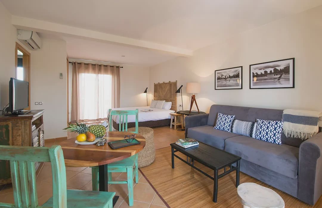 1 bedroom Bungalow for sale in Lajares with pool garage - € 169,000 (Ref: 9638084)