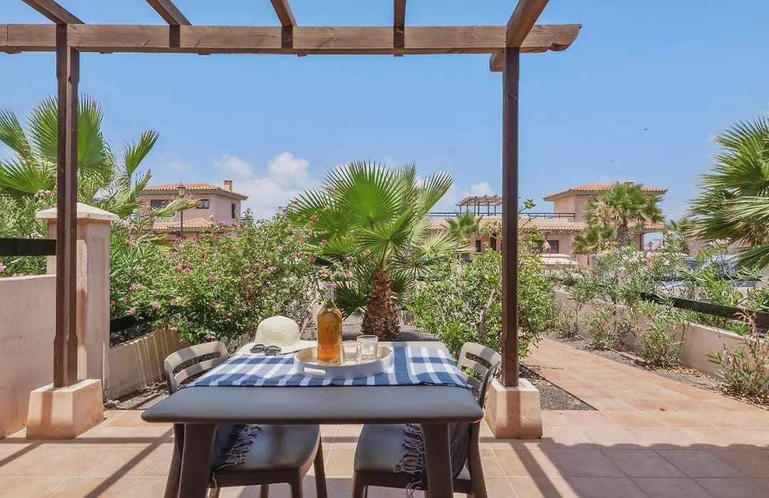 1 bedroom Bungalow for sale in Lajares with pool garage - € 169,000 (Ref: 9638084)