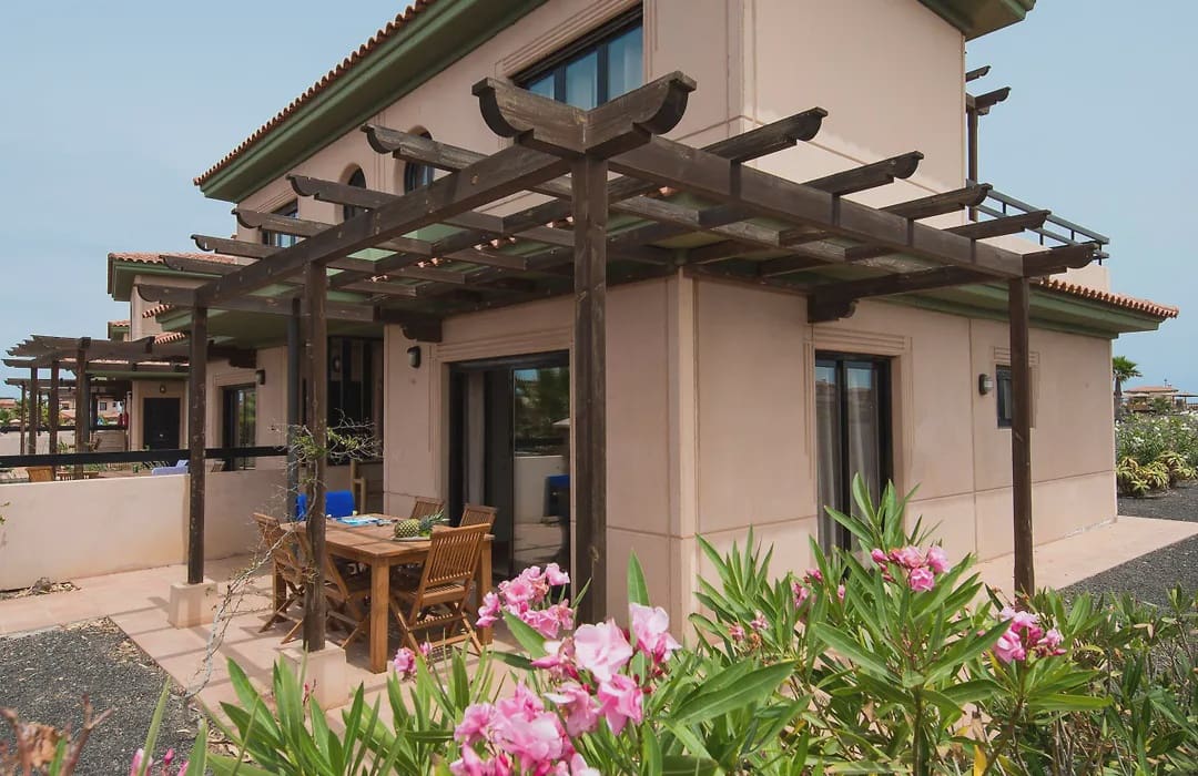3 Zimmer Villa zu verkaufen in Lajares mit Pool Garage - 245.000 € (Ref: 9638874)