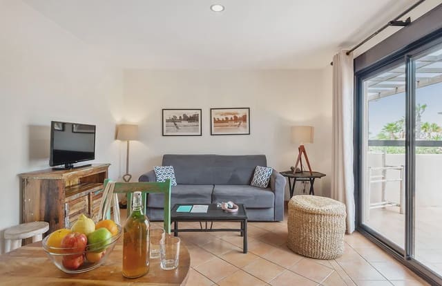 2 Zimmer Villa zu verkaufen in Lajares, La Oliva mit Pool Garage - 220.000 € (Ref: 9638875)