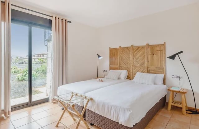 2 Zimmer Villa zu verkaufen in Lajares, La Oliva mit Pool Garage - 220.000 € (Ref: 9638875)