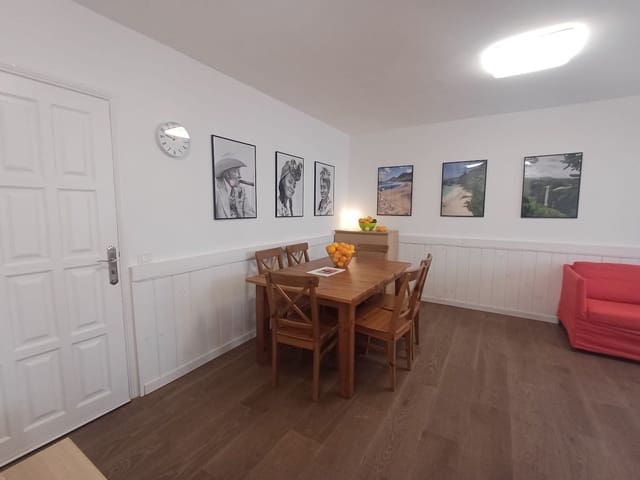 3 bedroom Apartment for sale in Corralejo, La Oliva - € 259,000 (Ref: 9650597)