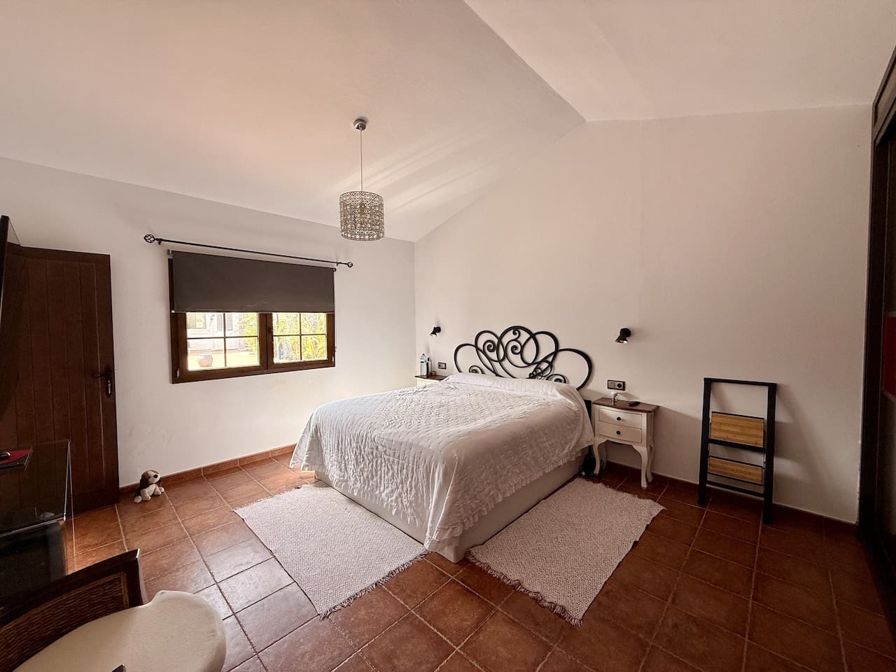 4 makuuhuone Huvila myytävänä paikassa Casillas del Angel mukana uima-altaan 
autotalli - 600 000 € (Ref: 9685890)