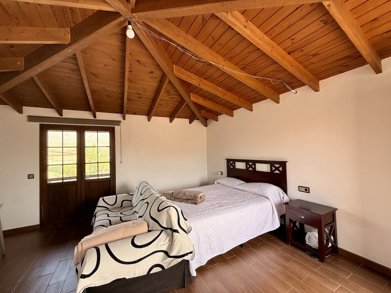 4 makuuhuone Huvila myytävänä paikassa Casillas del Angel mukana uima-altaan 
autotalli - 600 000 € (Ref: 9685890)