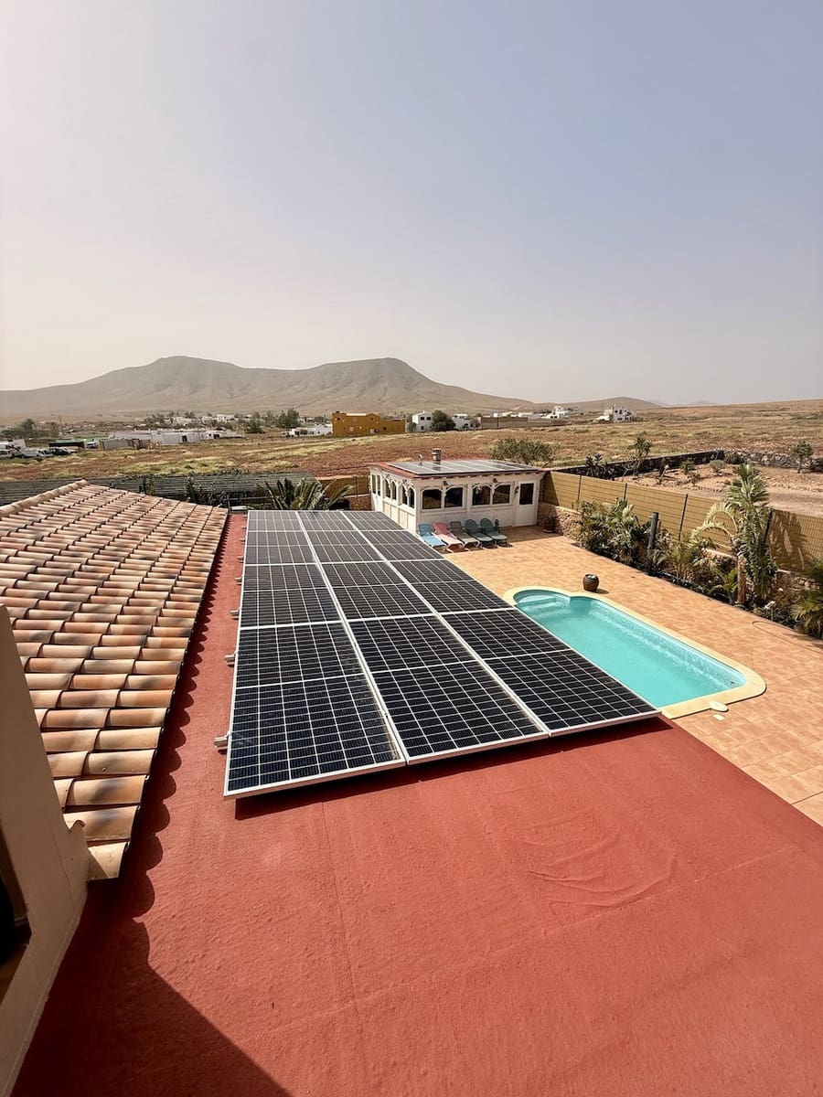 4 soveværelse Villa til salg i Casillas del Angel med swimmingpool garage - € 550.000 (Ref: 9685890)